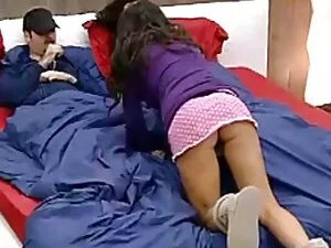 Kekasih di entot kon ...