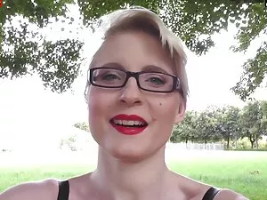 Video berdebar berat ...