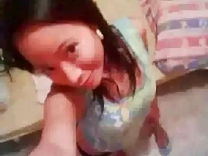 Gadis Pramuka adalah ...